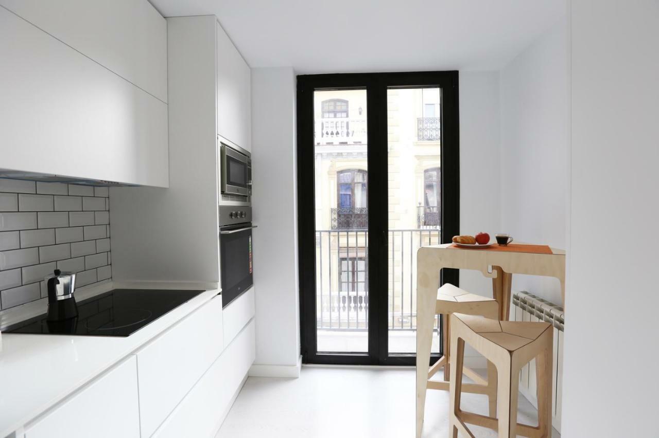 Apartamento De Diseno Con Jacuzzi Privado Granada Exterior photo