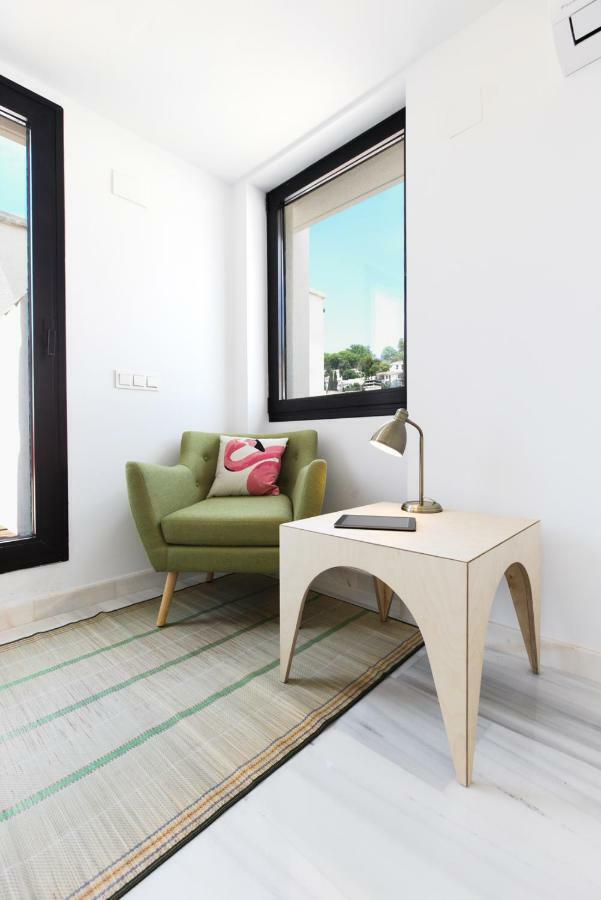 Apartamento De Diseno Con Jacuzzi Privado Granada Exterior photo