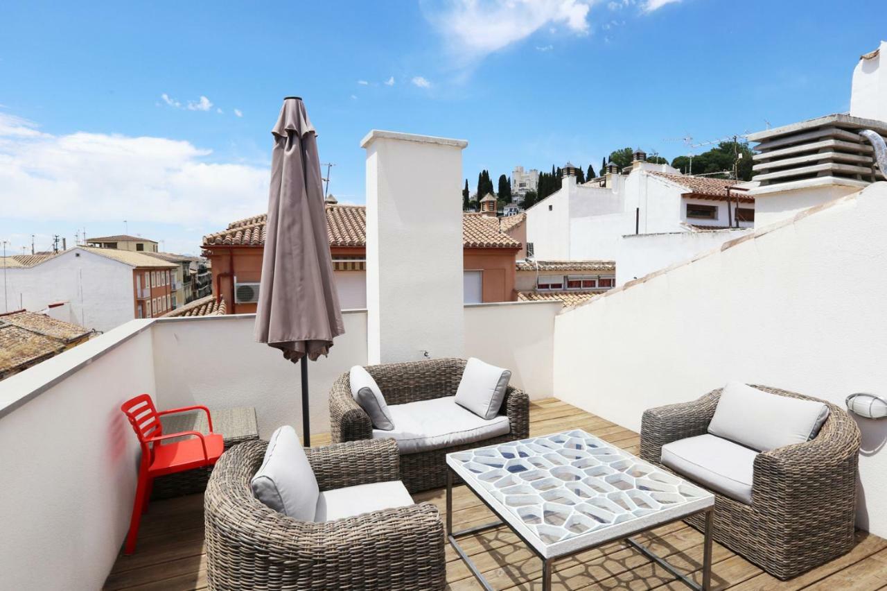 Apartamento De Diseno Con Jacuzzi Privado Granada Exterior photo