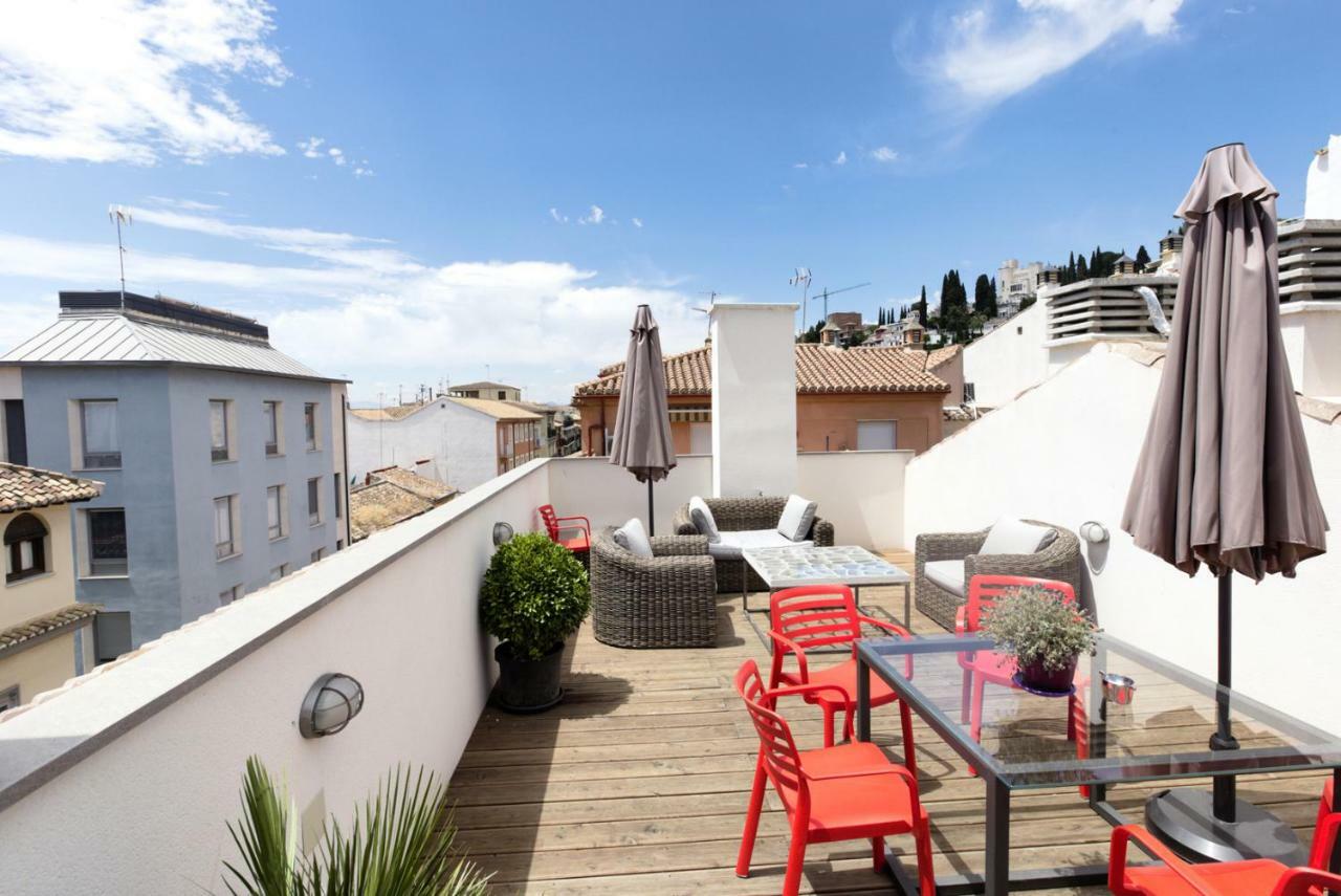 Apartamento De Diseno Con Jacuzzi Privado Granada Exterior photo